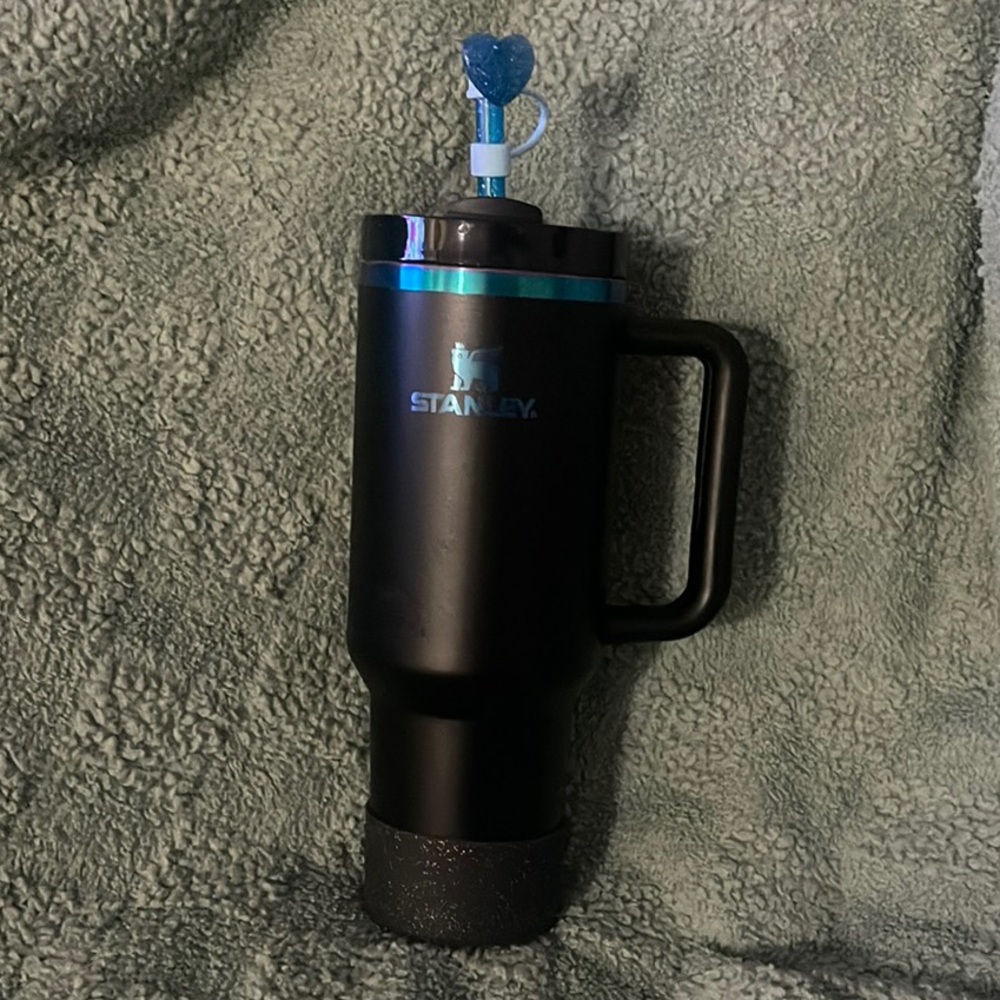 Stanley Black Chroma 40 oz tumbler